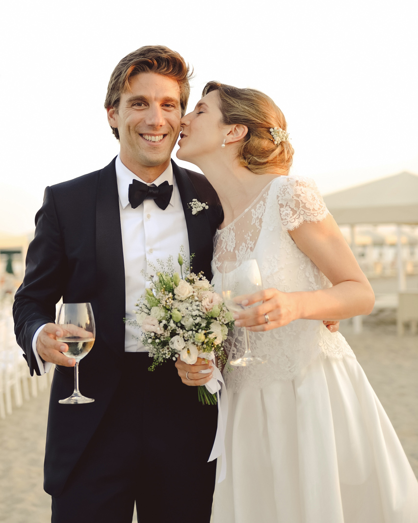 #nextdoorbride by mitia wedding photographer in italy