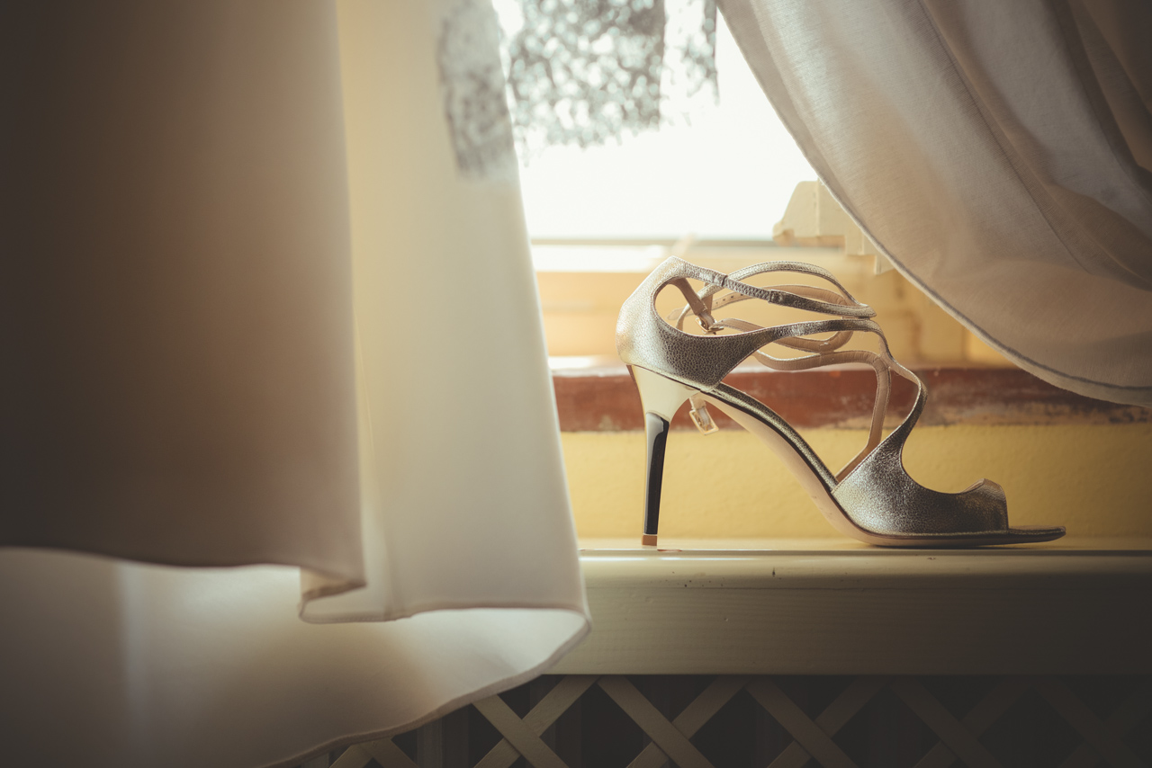 #nextdoorbride by mitia wedding photographer in italy