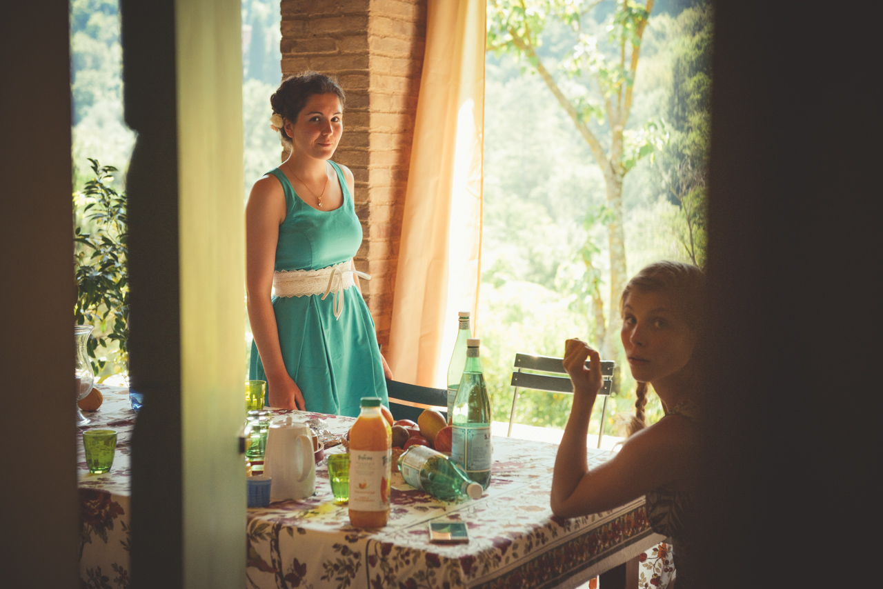 #nextdoorbride by mitia wedding photographer in italy