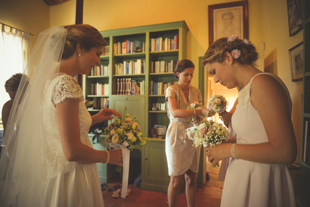 #nextdoorbride by mitia wedding photographer in italy
