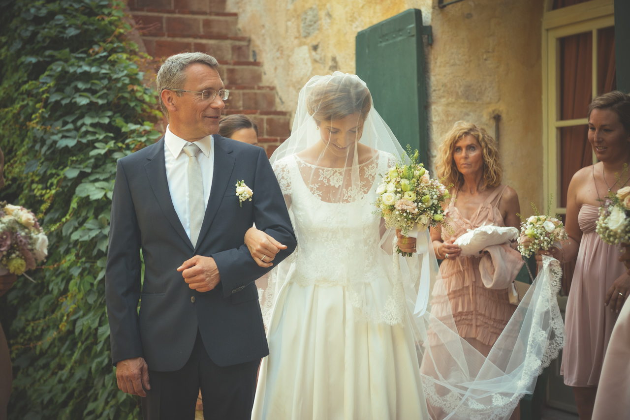 #nextdoorbride by mitia wedding photographer in italy